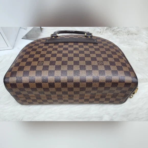 Louis Vuitton Nolita Handbag in Damier Ebene Canvas – Timeless Elegance (2005) - Picture 7 of 16